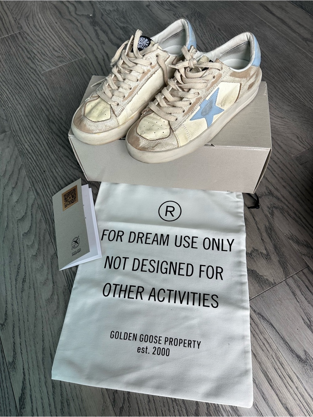 Golden Goose Stardan Sneakers